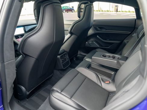 Used 2025 Porsche Taycan Turbo GT image 21