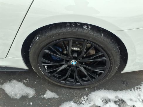 Used 2018 BMW M550i xDrive image 8