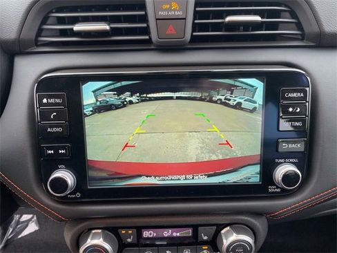 New 2025 Nissan Versa SR w/ Trunk Package image 20