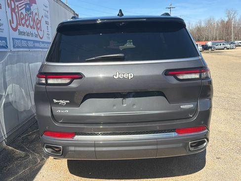 New 2025 Jeep Grand Cherokee L Summit image 4