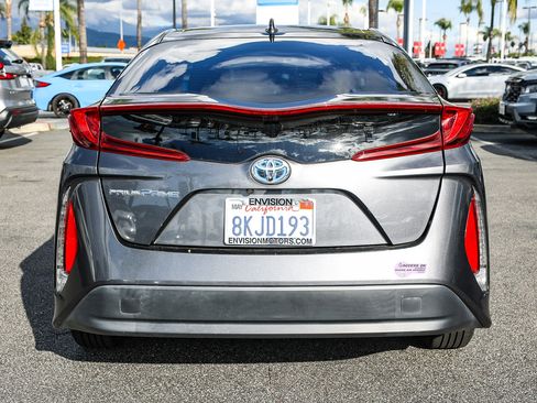 Used 2019 Toyota Prius Prime Advanced image 6