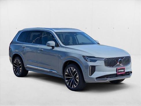 New 2026 Volvo XC90 T8 Plus w/ Protection Package AWD/4WD image 7