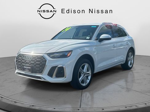 Used 2024 Audi Q5 e Premium Plus image 2