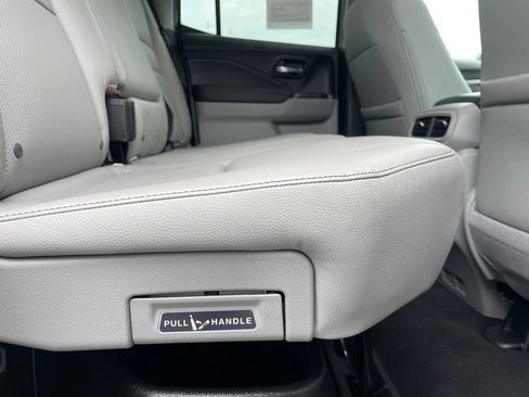 Certified 2025 Honda Ridgeline RTL image 36