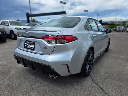 Used 2025 Toyota Corolla SE image 10