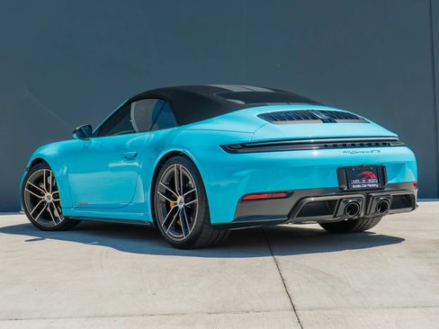 Used 2025 Porsche 911 Carrera 4 GTS AWD/4WD image 11