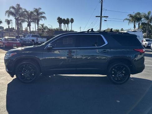 Used 2021 Chevrolet Traverse LT image 6