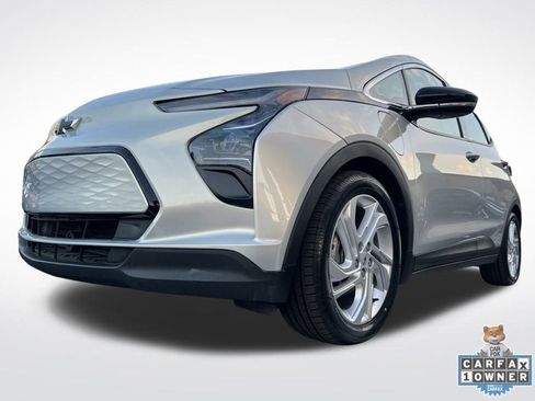 Used 2022 Chevrolet Bolt LT image 53