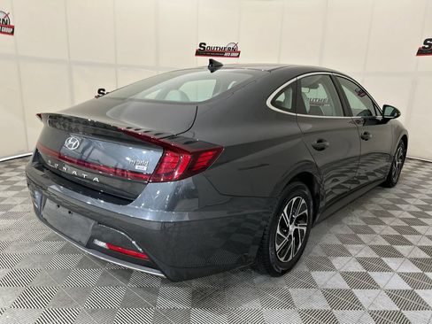 Used 2022 Hyundai Sonata Blue FWD image 5