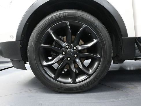 Used 2012 Ford Explorer Limited image 17