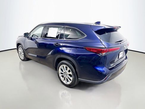Used 2020 Toyota Highlander Limited image 5