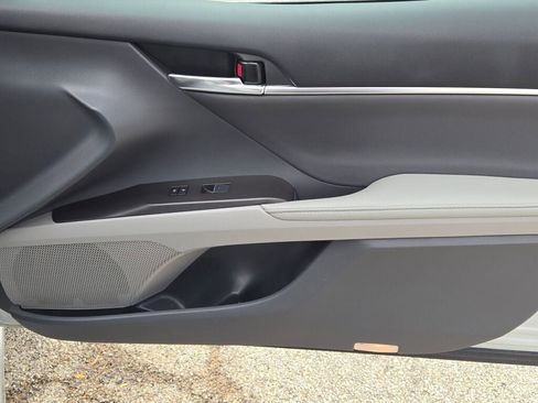 Used 2024 Toyota Camry XSE image 8