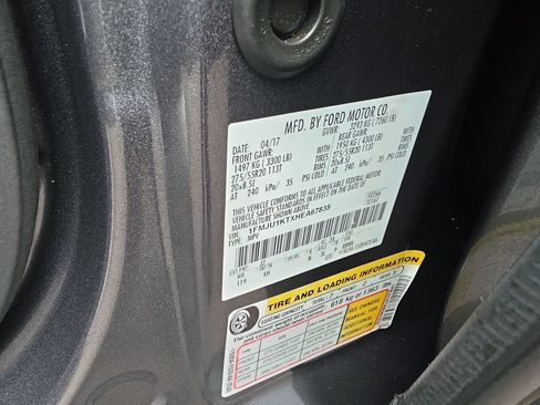 Used 2017 Ford Expedition Limited w/ Equipment Group 301A RWD image 29