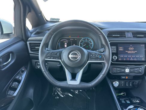 Used 2024 Nissan Leaf SV Plus FWD image 12