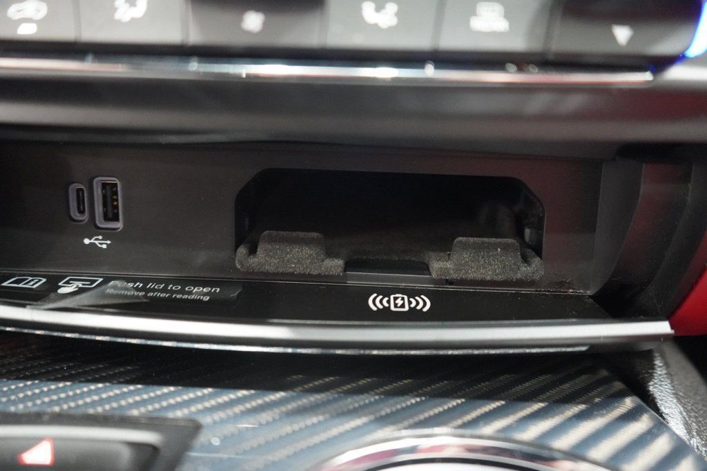 Used 2022 Maserati Quattroporte Trofeo RWD image 31