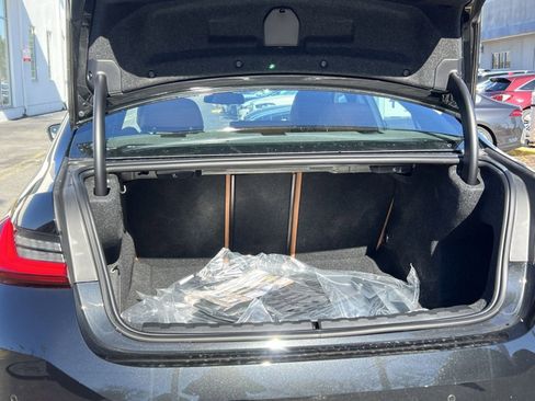 New 2026 BMW 330i xDrive Sedan w/ Convenience Package image 24