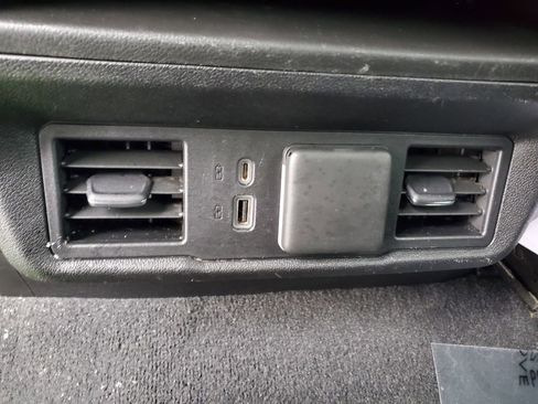 Used 2022 Chevrolet Silverado 1500 LT w/ LPO, Dark Essentials Package image 10