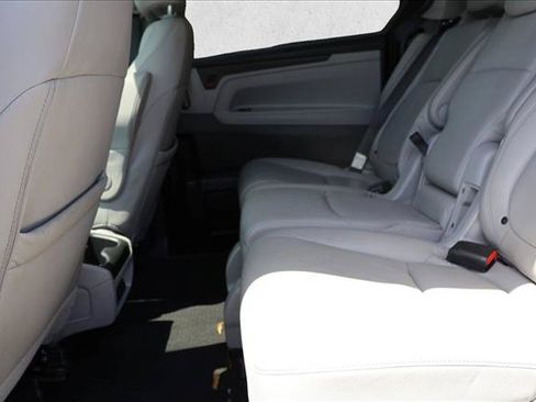 Used 2024 Honda Odyssey EX-L image 23