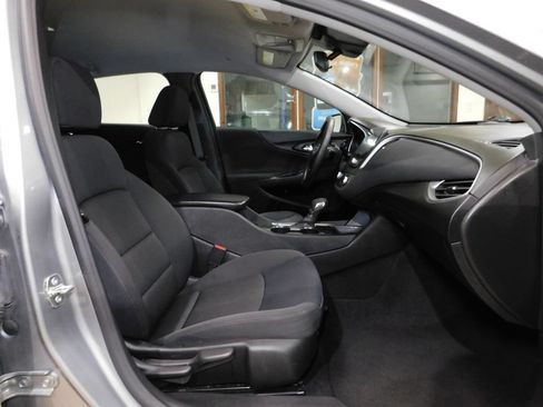 Used 2023 Chevrolet Malibu LT FWD image 67