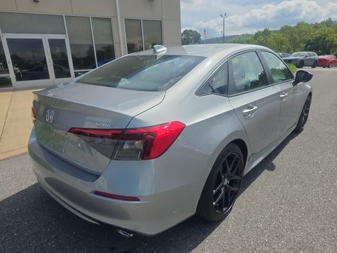 Used 2024 Honda Civic Sport image 5