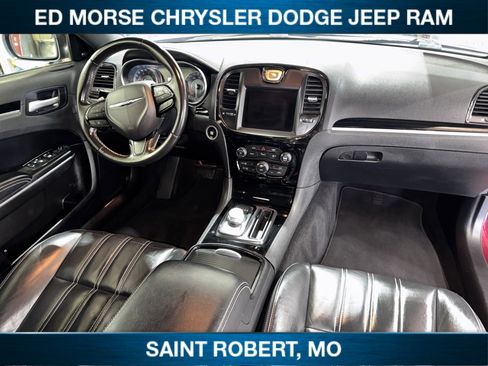 Used 2021 Chrysler 300 S image 27