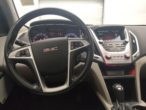 Used 2017 GMC Terrain SLT w/ Open Road Package FWD image 22