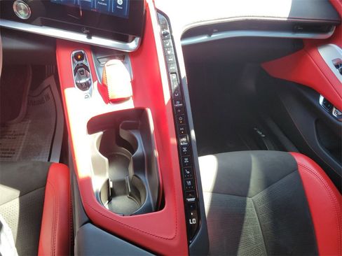 Used 2024 Chevrolet Corvette Z06 image 17