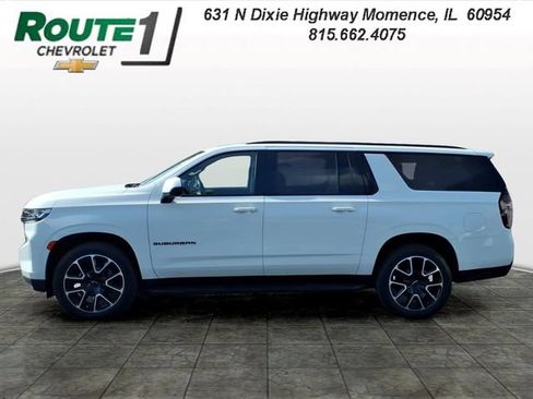 Used 2021 Chevrolet Suburban RST AWD/4WD image 2