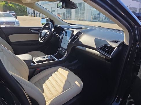 Certified 2023 Ford Edge SEL w/ Convenience Package AWD/4WD image 38