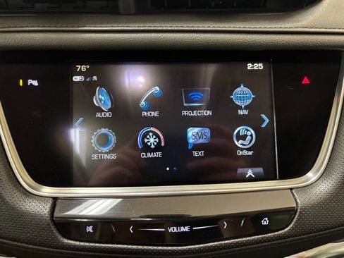 Used 2019 Cadillac XT5 Luxury AWD/4WD image 10