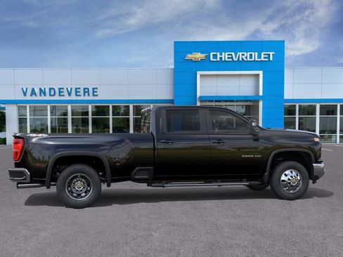 New 2026 Chevrolet Silverado 3500 LT AWD/4WD image 7
