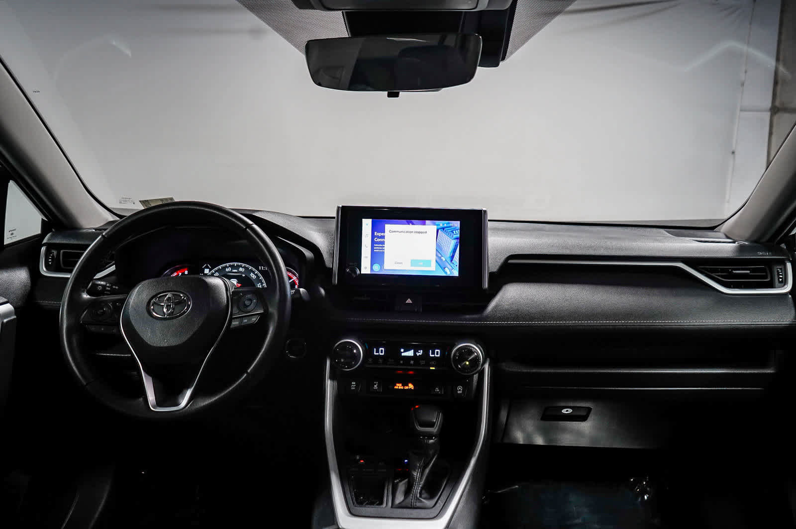 Certified 2025 Toyota RAV4 XLE w/ Convenience Package FWD image 11