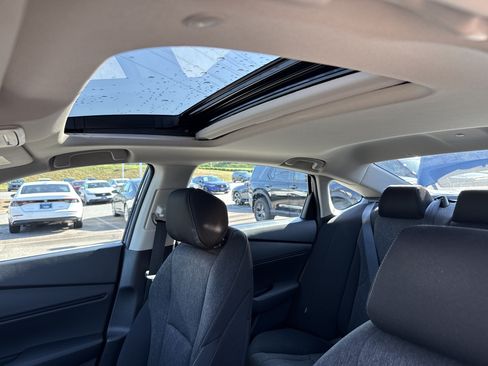 Certified 2025 Honda Accord SE image 29