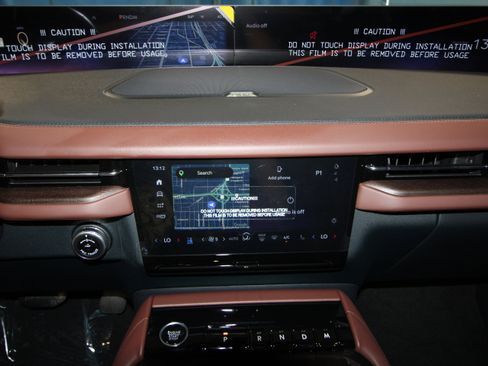New 2026 Lincoln Navigator Reserve AWD/4WD image 13