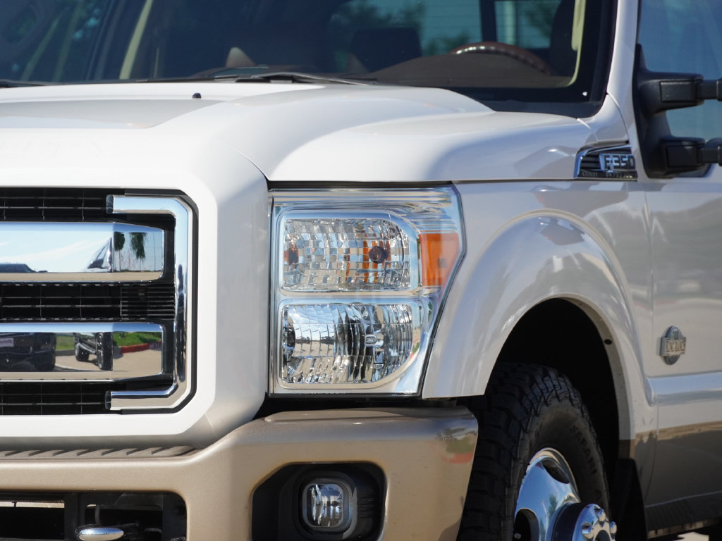 Used 2013 Ford F350 King Ranch w/ King Ranch w/Chrome Pkg RWD image 4