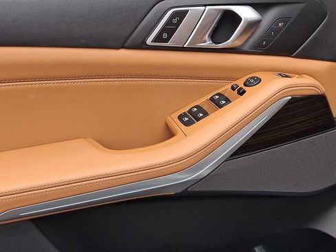 Used 2024 BMW X5 xDrive40i image 14