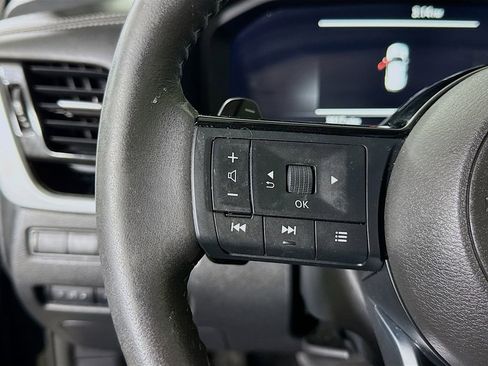 Certified 2024 Nissan Rogue SL image 21