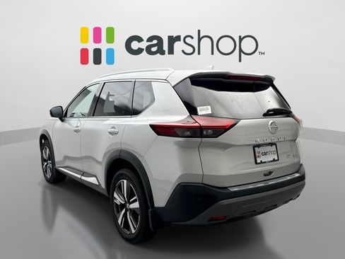 Used 2021 Nissan Rogue SL w/ Premium Package AWD/4WD image 3