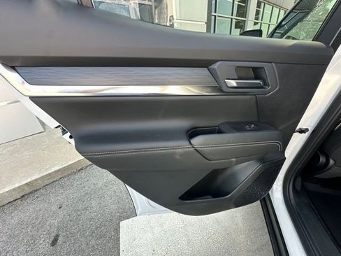 New 2026 GMC Terrain Elevation w/ LPO, Floor Liner Package image 20