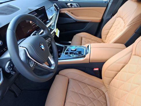 Used 2026 BMW X5 xDrive40i w/ Executive Package AWD/4WD image 5