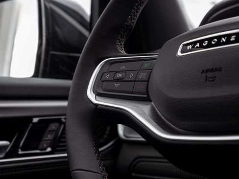 New 2025 Jeep Wagoneer Base image 23