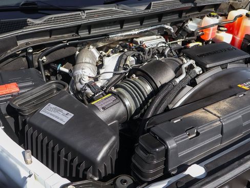 Used 2022 GMC Sierra 3500 Pro w/ Convenience Package image 12