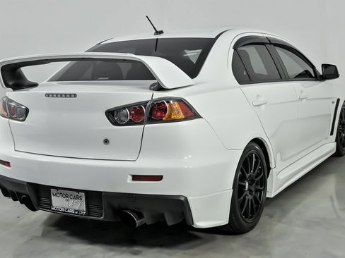 Used 2014 Mitsubishi Lancer Evolution GSR image 12