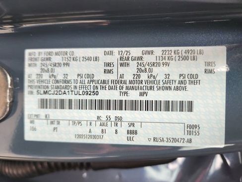 New 2026 Lincoln Corsair Reserve w/ Towing Package image 25