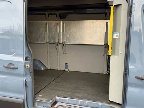 Used 2020 Ford Transit 250 148 High Roof Extended image 25