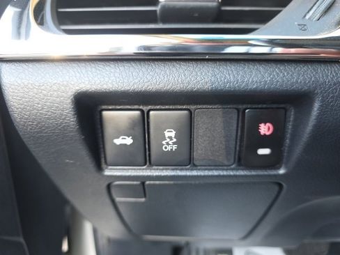 Used 2013 Toyota Avalon XLE image 14