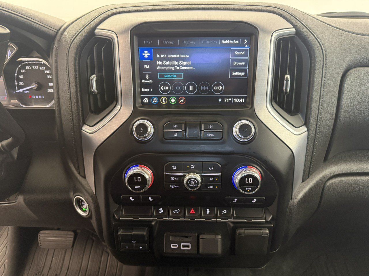 Used 2021 GMC Sierra 3500 SLT AWD/4WD image 18