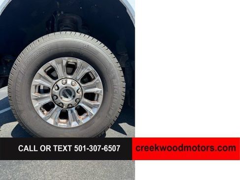 Used 2017 Ford F250 XLT w/ XLT Premium Package AWD/4WD image 17