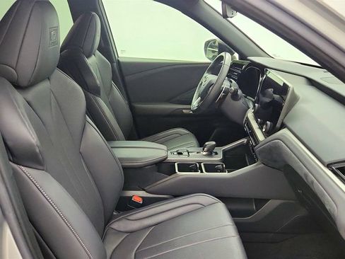 Used 2024 Lexus TX 500h AWD w/ Technology Package image 23