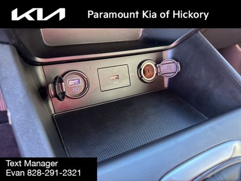 Used 2023 Hyundai Kona SE w/ Cargo Package image 23